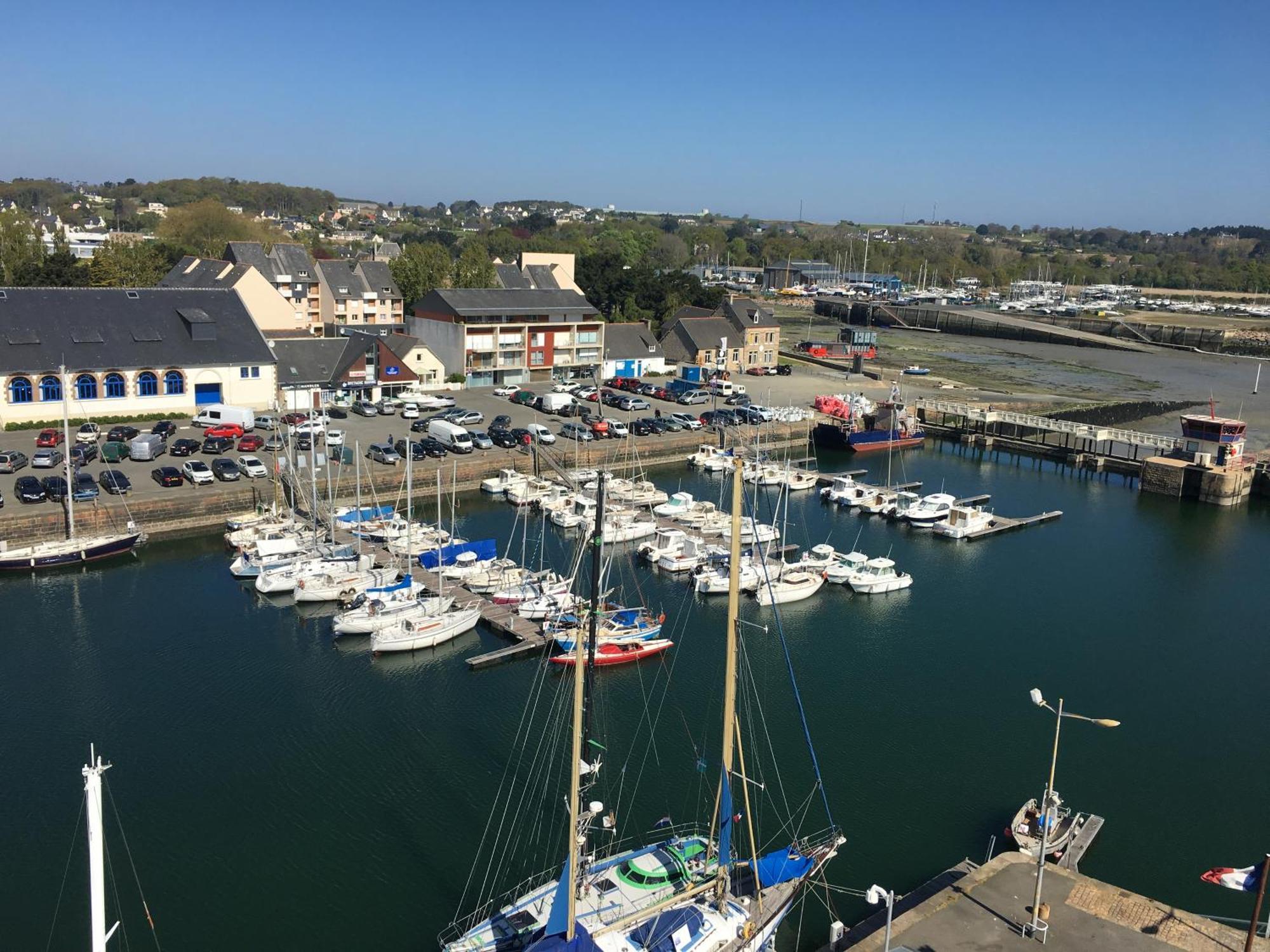 Studio Quai Loti Paimpol Luaran gambar